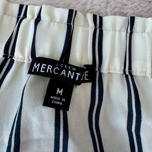 J. Crew Mercantile Off-The-Shoulder Bow Blouse SZ M Striped Navy & Cream - Picture 14 of 15